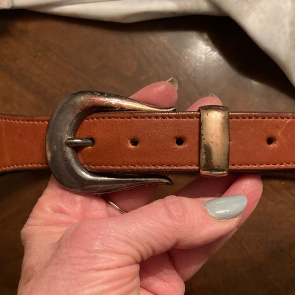 Honest by Brighton VINTAGE (1992)  “Endangered Species” Brown Leather Belt. - Picture 16 of 16